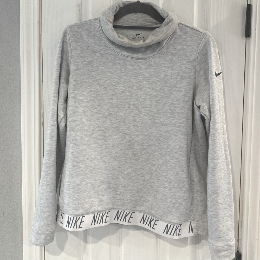 Light Grey Nike Pullover Cowl Neck/turtle neck sweatsh